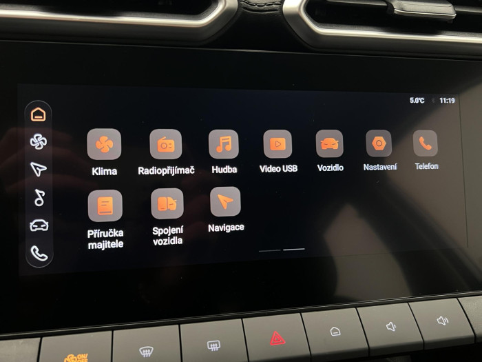 MG ZS 1.5 EXCITE CZ 1.maj.