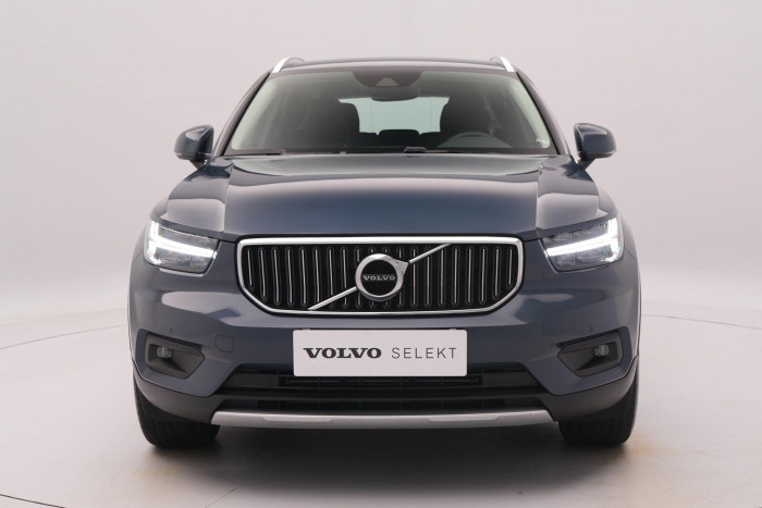 Volvo XC40 T4 AWD INSCRIPTION CZ 1.maj