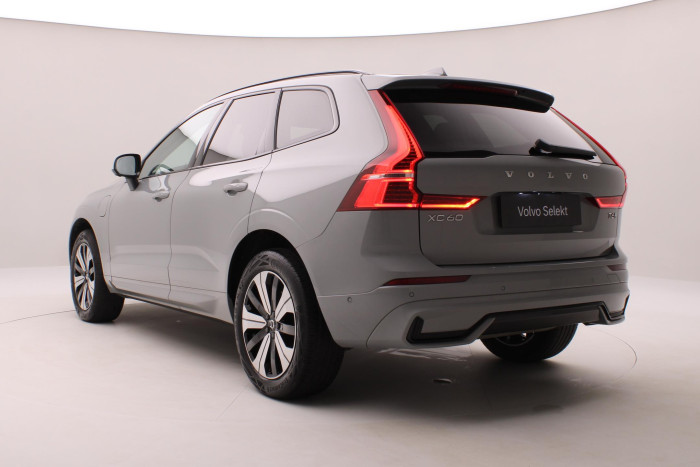 Volvo XC60 T6 AWD PLUG-IN DARK PLUS CZ