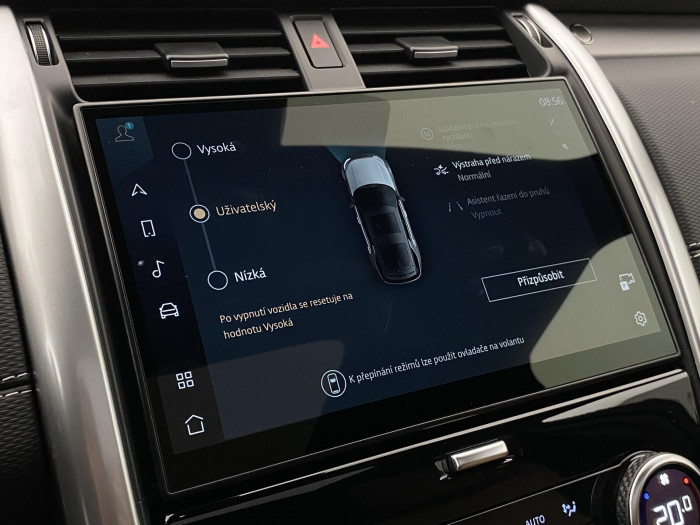 Land Rover Discovery D300 AWD DYNAMIC HSE REZERVACE 3.0 d Dynamic