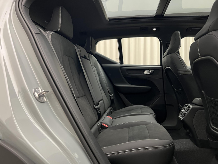 Volvo XC40 B3 AUT BLACK EDITION PLUS