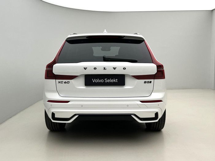 Volvo XC60 B5 AWD BLACK EDITION PLUS AUT