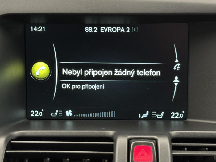 Volvo XC60 D4 MOMENTUM AUT CZ 2.4 d Momentum