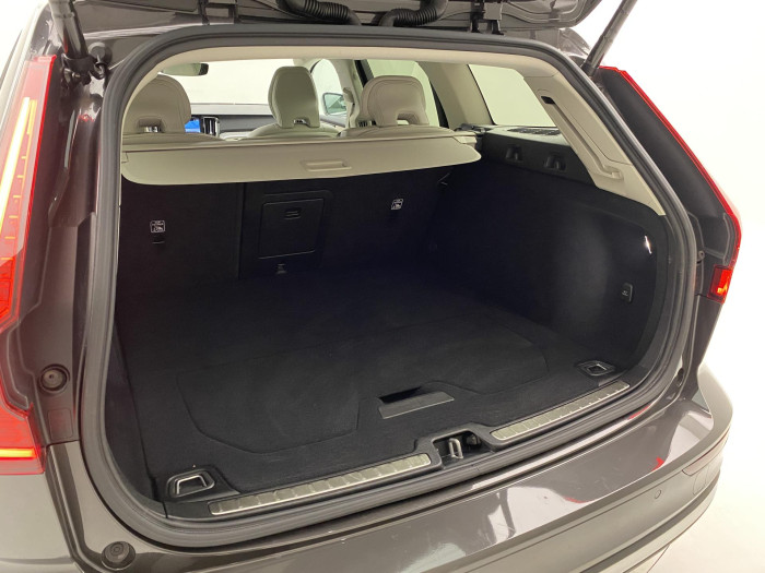 Volvo V60 T6 AWD PLUG-IN BRIGHT PLUS