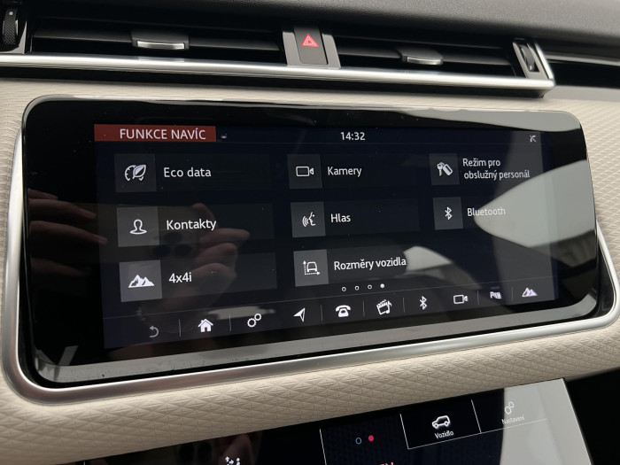 Land Rover Range Rover Velar D240 R-DYNAMIC S AWD AUT CZ 2.0 d Dynamic