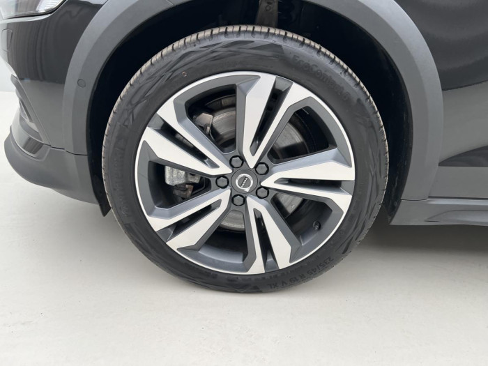 Volvo V60 CROSS COUNTRY B5 AWD Ultimate