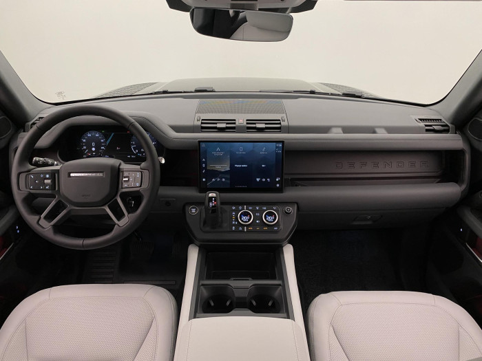 Land Rover Defender 110 D300 X-D HSE REZERVACE 3.0 d d