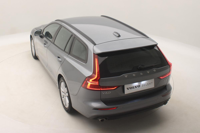 Volvo V60 D4 MOMENTUM AUT 1.maj 2.0 d Momentum