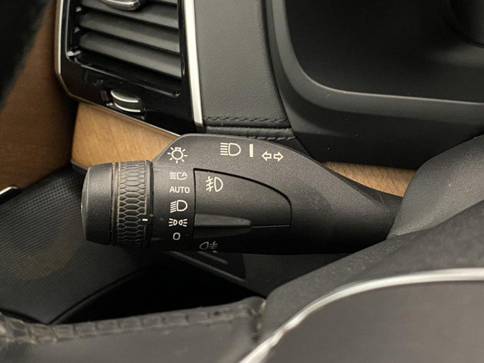 Volvo XC90 D5 AWD INSCRIPTION REZERVACE 2.0 d