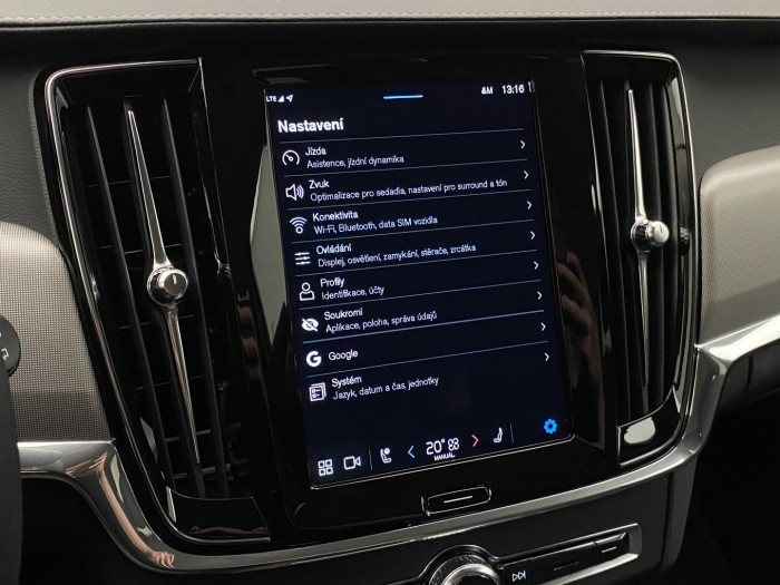 Volvo V90 CC B4 AWD PLUS AUT REZERVACE