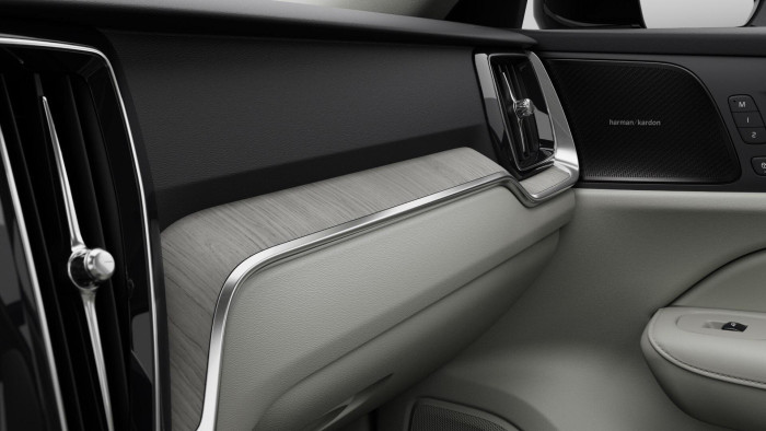 Volvo V60 B4 AUT BRIGHT PLUS