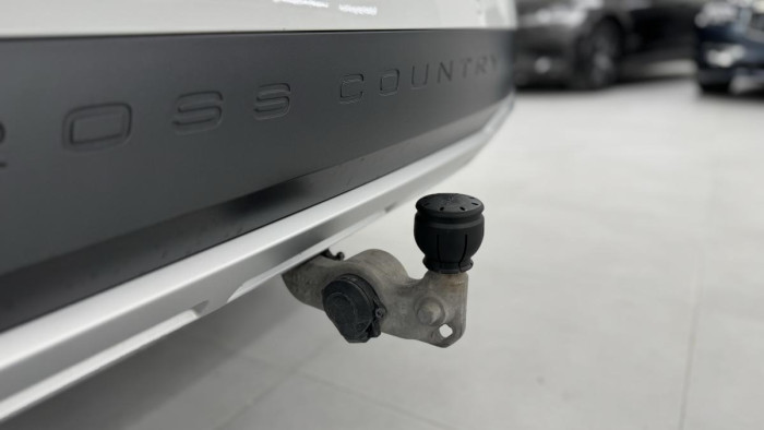Volvo V90 CROSS COUNTRY D4 REZERVACE 2.0 d