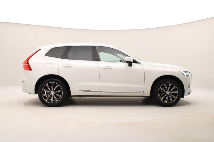 Volvo XC60 B4 AWD INSCRIPTION  REZERVACE