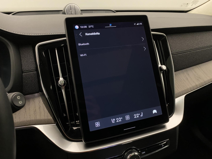 Volvo XC90 T8 AWD RECHARGE DARK ULTRA