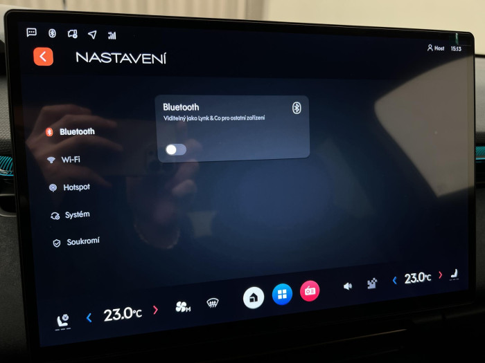 Lynk & Co 08 MORE PHEV