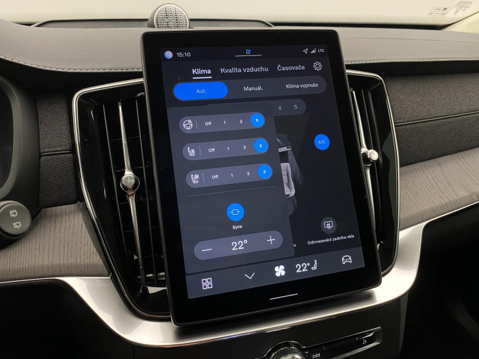 Volvo XC90 T8 AWD RECHARGE DARK ULTRA 7