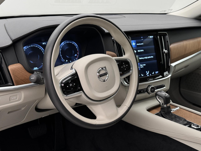 Volvo S90 T5 INSCRIPTION AUT CZ