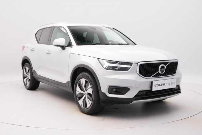 Volvo XC40 T4 AWD MOMENTUM PRO AUT 2.0 Momentum