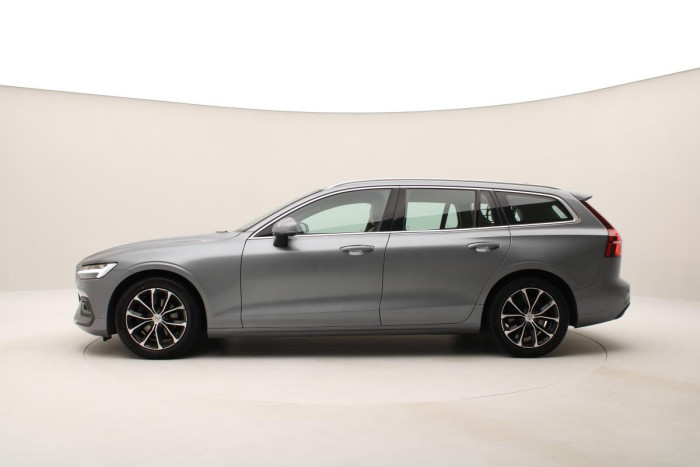 Volvo V60 D3 MOMENTUM NAVIGACE REZERVACE 2.0 d Momentum