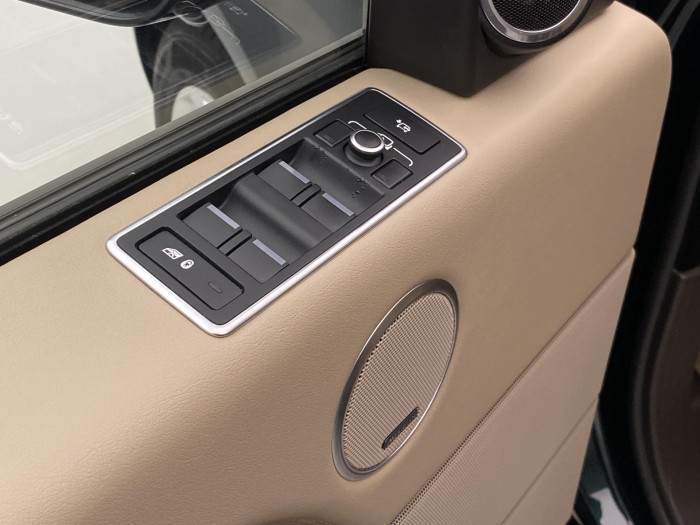 Land Rover Range Rover 4.4 TDV8 VOGUE AWD AUT