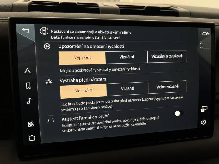 Land Rover Defender 110 D250 XDYNAMIC SE REZERVACE 3.0 d SE