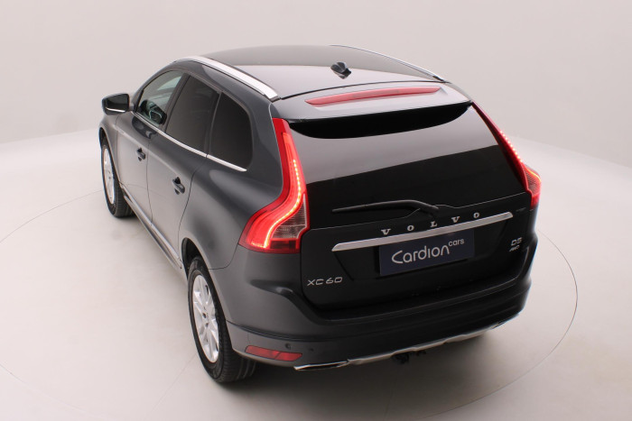 Volvo XC60 D5 AWD SUMMUM AUT CZ 2.4 d Summum