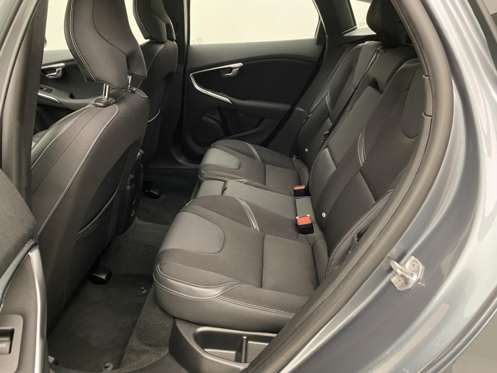 Volvo V40 D2 DRIVE-E MOMENTUM 2.0 d Drive Momentum