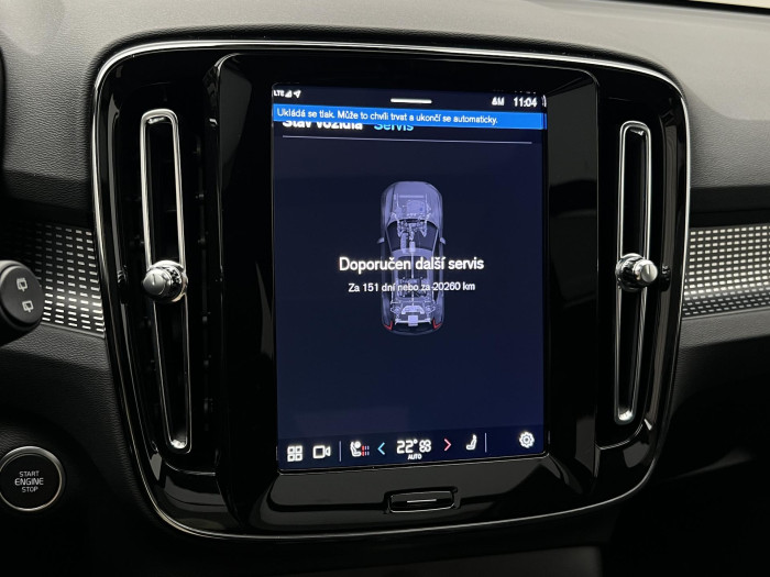 Volvo XC40 B3 ULTRA DARK AUT CZ 1.maj.