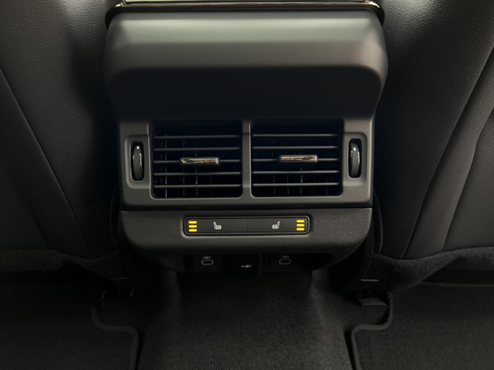 Land Rover Range Rover Evoque P250 DYNAMIC SE AWD Aut 2.0 Dynamic SE