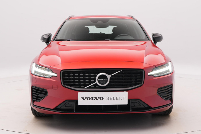 Volvo V60 T6 AWD RECHARGE R-DESIGN