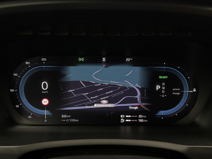 Volvo XC90 T8 AWD RECHARGE REZERVACE