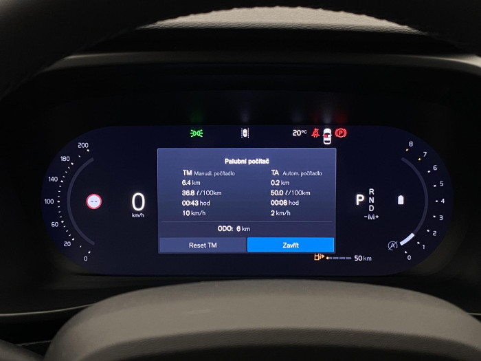 Volvo XC40 B3 AUT PLUS BLACK EDITION