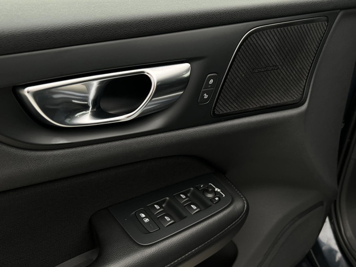 Volvo V60 B4 MOMENTUM AUT 2.0 Momentum