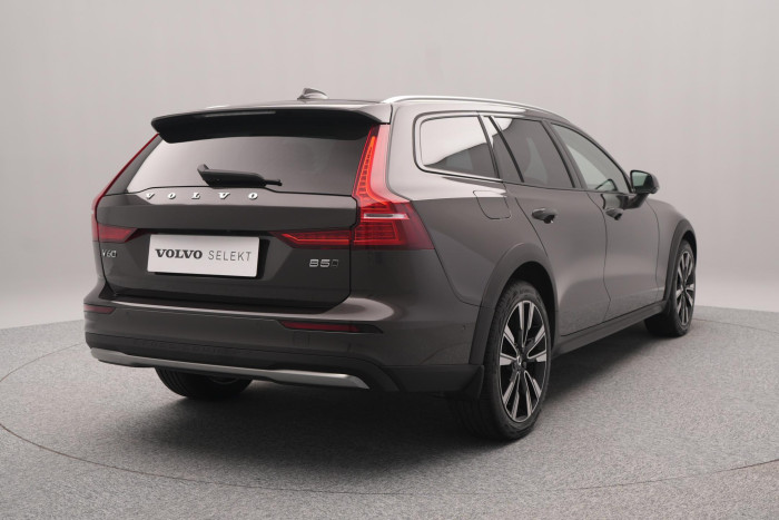 Volvo V60 CC B5 AWD PLUS REZERVACE