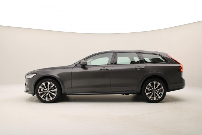 Volvo V90 CC B4 AWD PLUS AUT