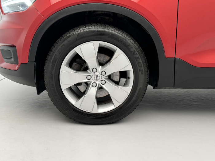 Volvo XC40 T4 MOMENTUM PRO AUT CZ 2.0 Momentum