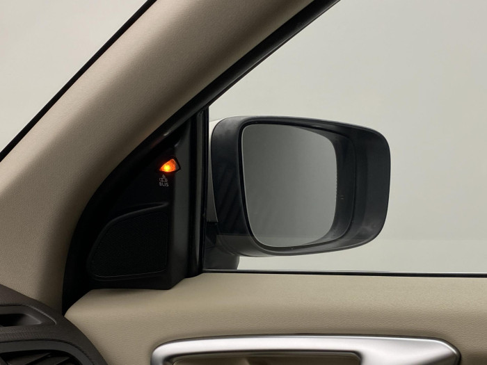 Volvo XC60 D5 AWD SUMMUM AUT CZ 2.4 d Summum