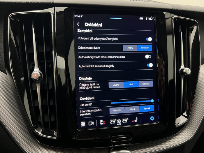 Volvo XC60 T6 AWD RECHARGE PLUS DARK AUT