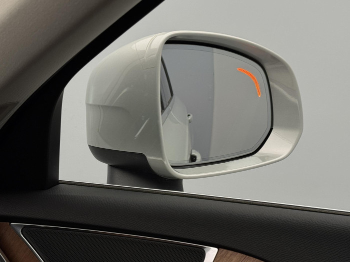 Volvo XC90 B5 AWD MOMENTUM PRO CZ 2.0 Momentum