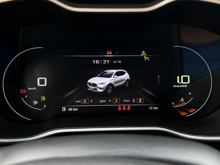 MG ZS ELEGANCE - ZIMNÍ PNEU ZDARMA* 1.0 Elegance