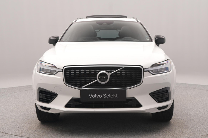 Volvo XC60 T8 AWD RECHARGE REZERVACE