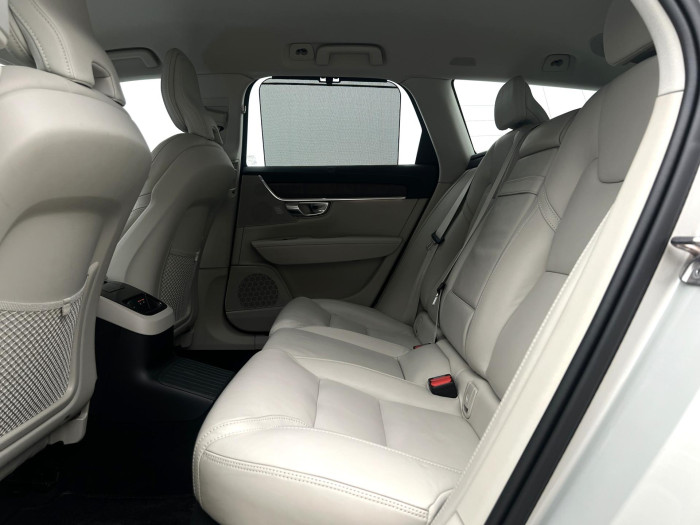 Volvo V90 T6 AWD RECHARGE INSCRIPTION CZ