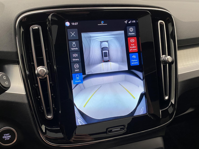 Volvo XC40 B3 AUT DARK PLUS