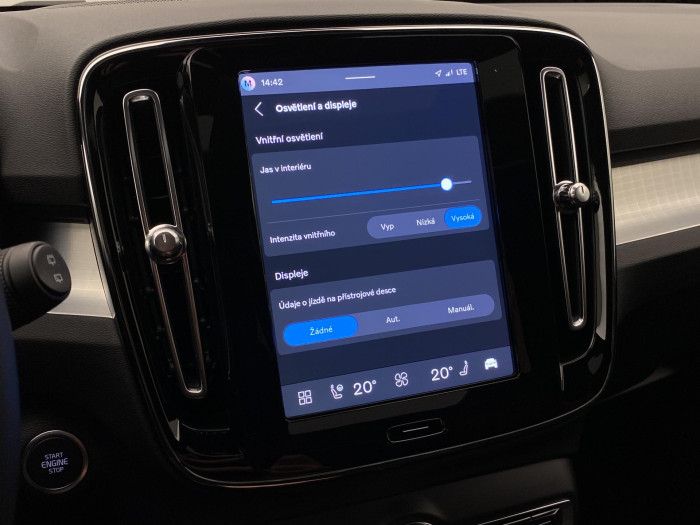 Volvo XC40 B4 AUT DARK PLUS