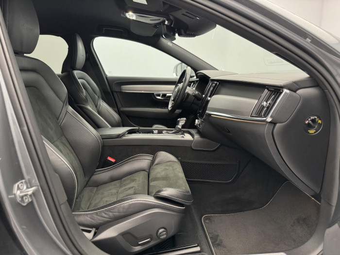 Volvo V90 T4 R-DESIGN AUT