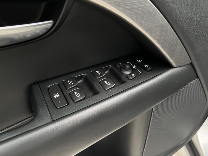 Volvo S80 D5 MOMENTUM AUT 2.4 d Momentum