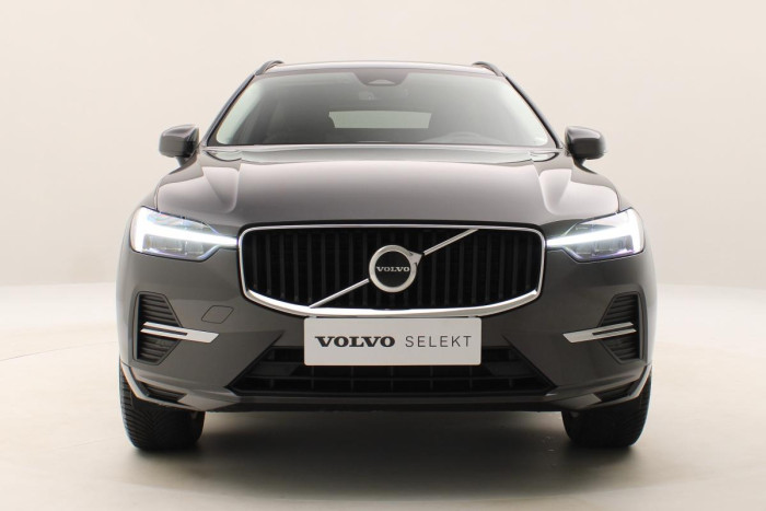 Volvo XC60 B4 AWD CORE AUT CZ 1.maj.