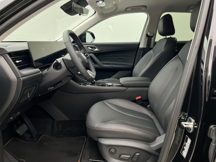 MG HS 1.5 TGI EXCLUSIVE AUT CZ 1.maj 1.5 Exclusive