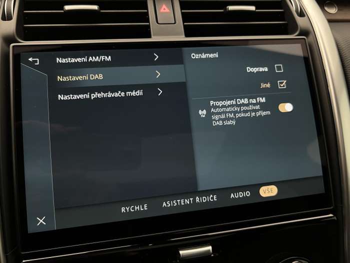 Land Rover Discovery D250 DYNAMIC HSE AWD AUT CZ 3.0 d Dynamic