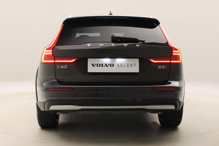 Volvo V60 CC B5 AWD PLUS BRIGHT AUT